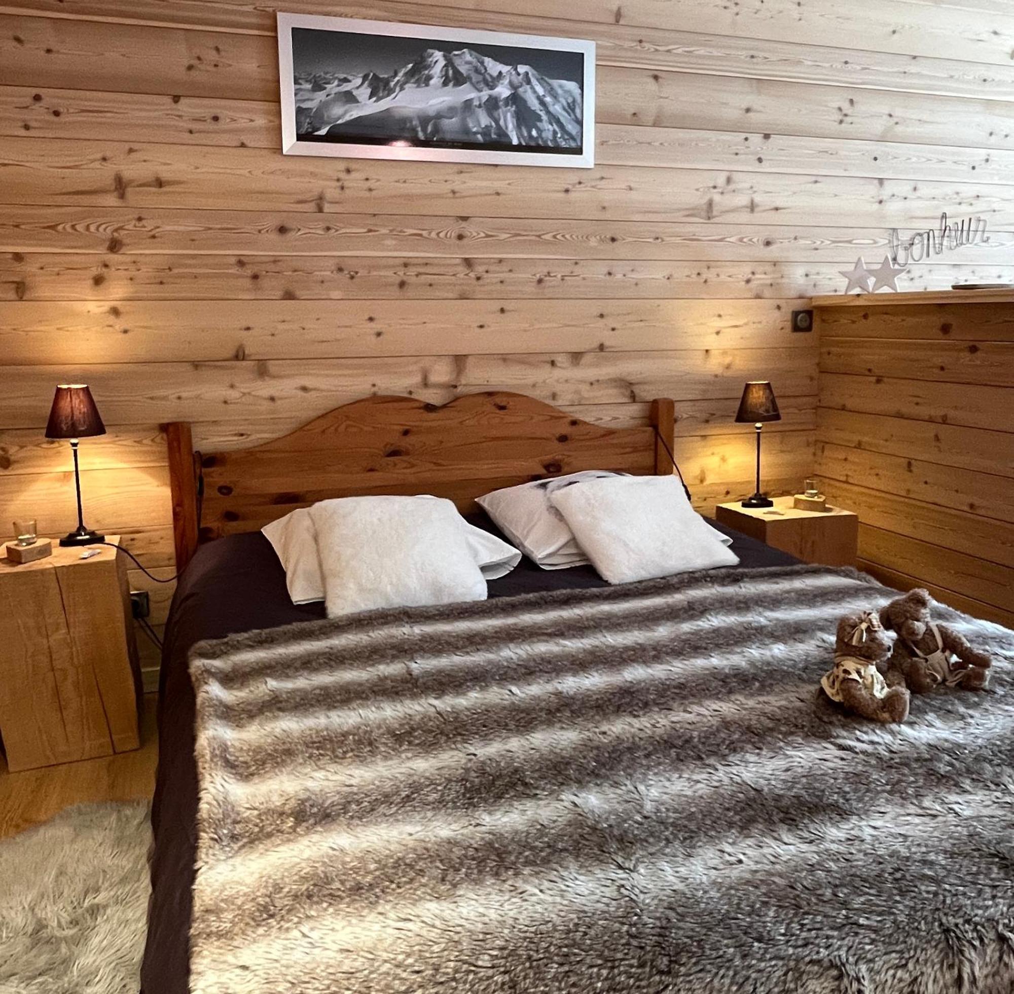 LAPRESKI, bel appartement esprit chalet, très confortable 4 étoiles Thônes Extérieur photo